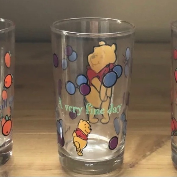 Vintage Pooh and friends 3 juice glasses - Picture 10 of 10